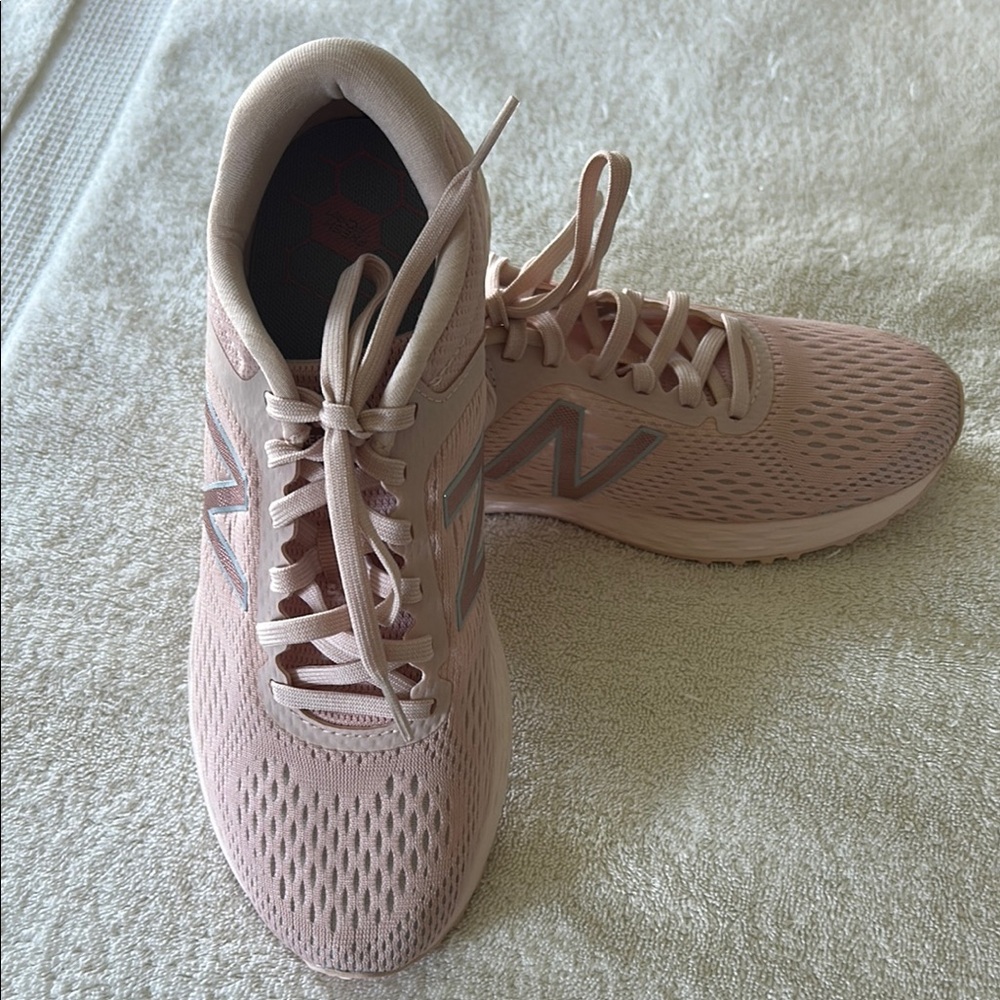 New Balance Pink Sneakers Breathable Knit Design